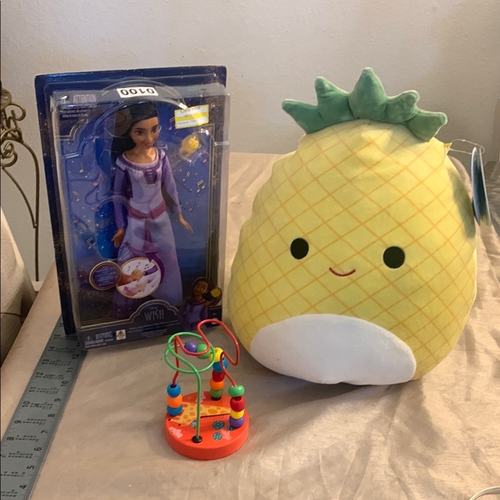 Toy Bundle Wish Movie Singing Doll, Maui Squish mellow, & Abacus Set